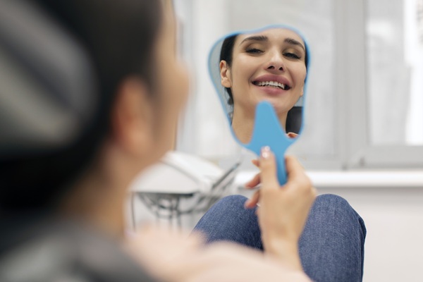 Chipped Tooth Treatment Options From A Cosmetic Dentist